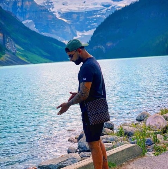 Meet your Posher, Qader - Picture 1 of 1